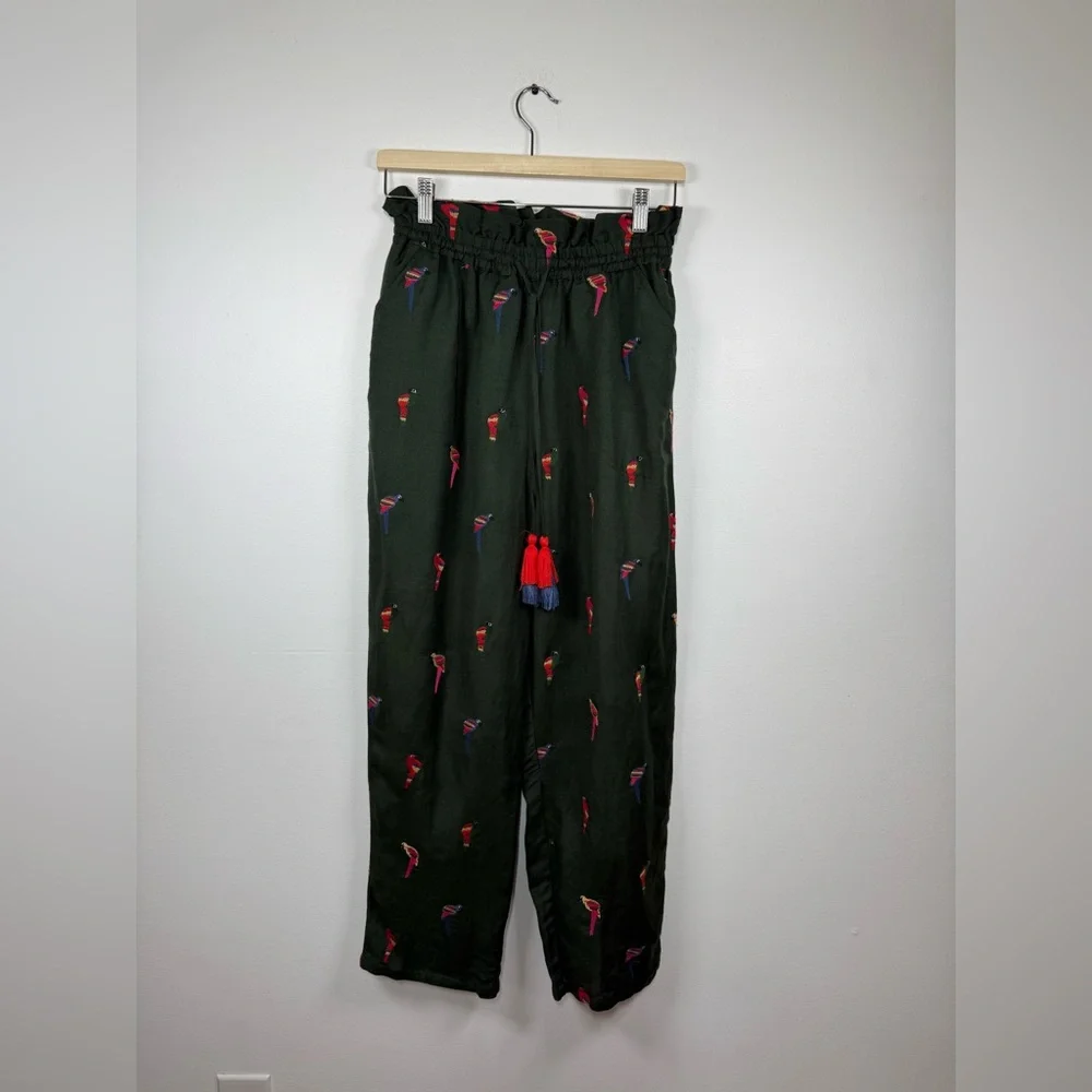 Farm Rio Parrot Bird Linen Blend Embroidered Pants - Picture 2 of 7